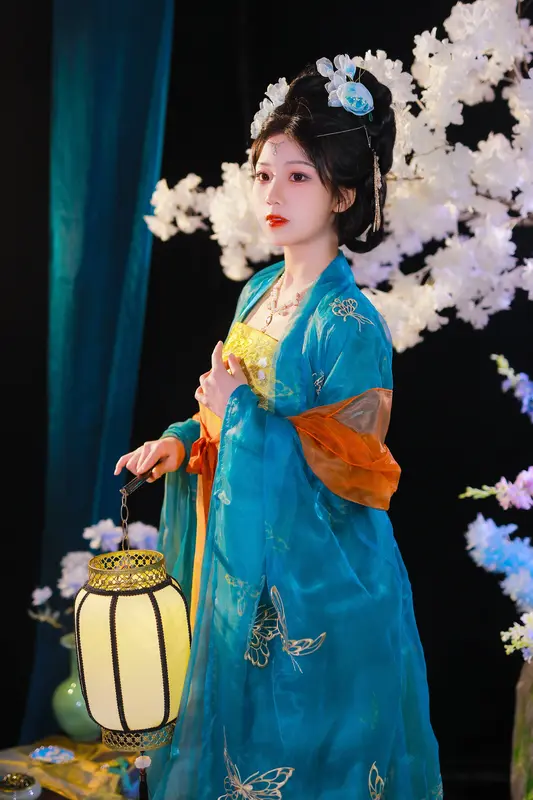[YITUYU艺图语]2025.01.28 虞美人 周周Ay - 艺图语